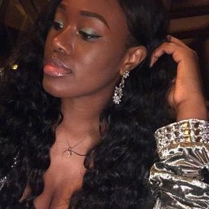 Meet your Posher, Asherea